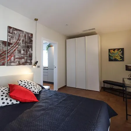 Visconti 46 Апартаменты *